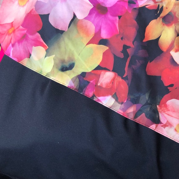 Ted Baker - Picture 6 of 8